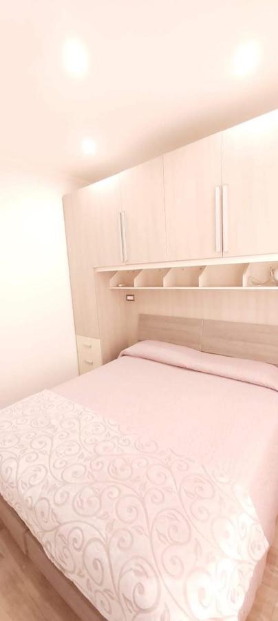 Bed and Breakfast Le Scalette La Maddalena  Exterior foto
